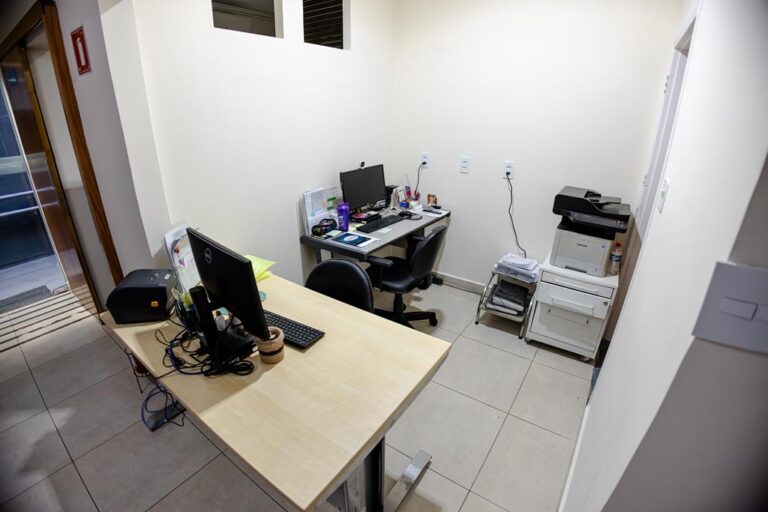 Optimized by JPEGmini 3.18.4.211163429-AP 0x340a7d36